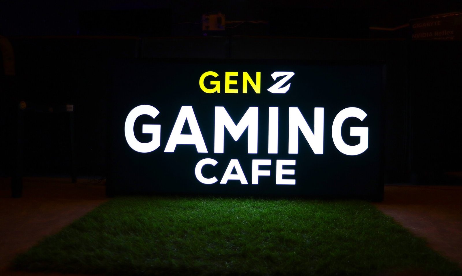 Gen Z Esports &amp; Gaming Cafe